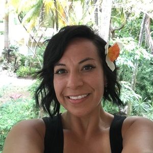 Meet your Posher, Sheena